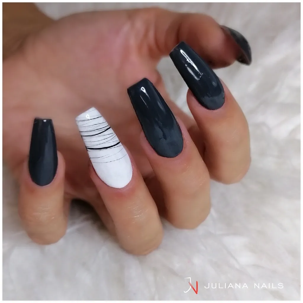 Juliana Nails Spider Gel