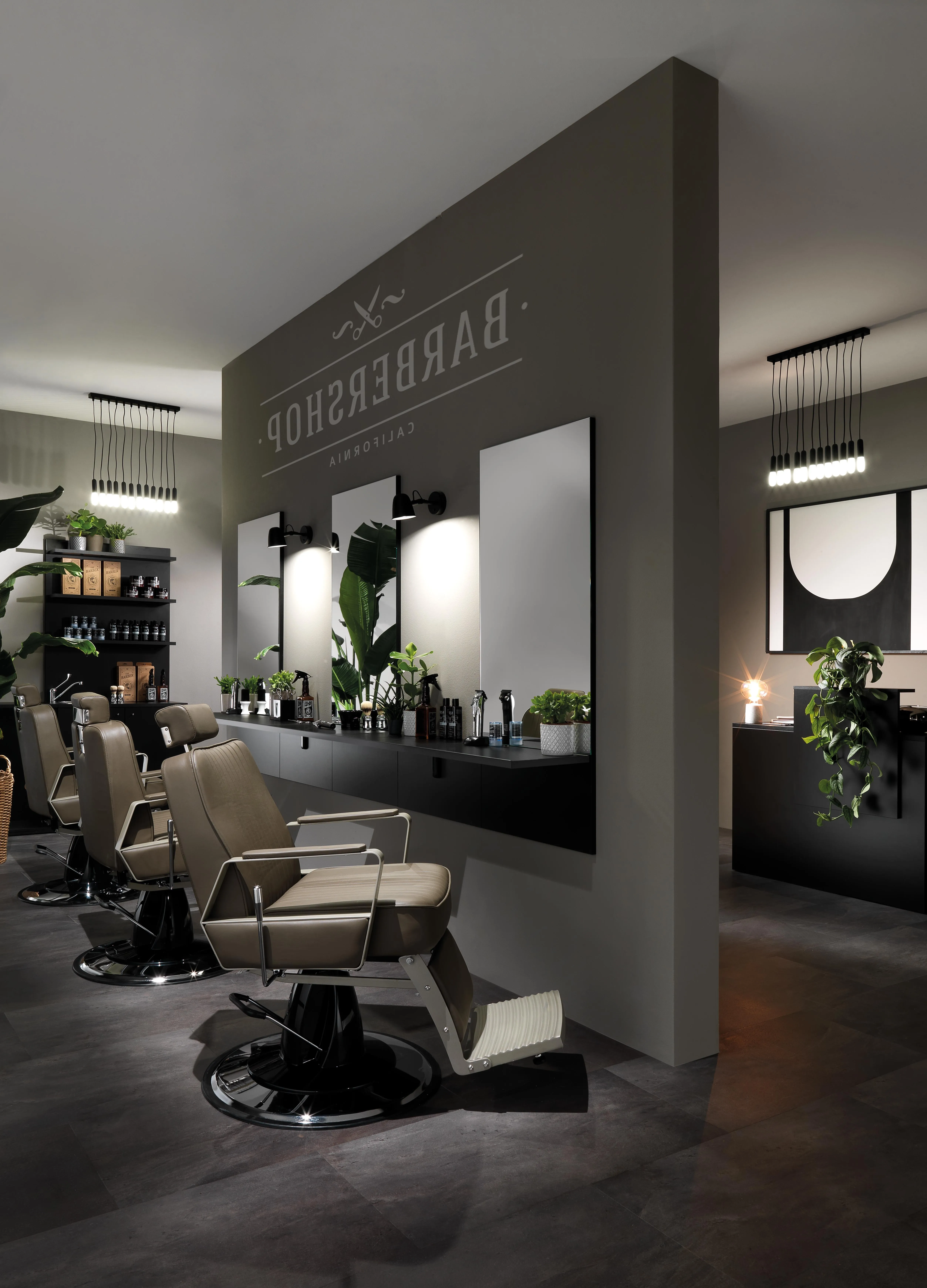 Xanitalia Hair Graffiti Grispardo Barbersessel Beige