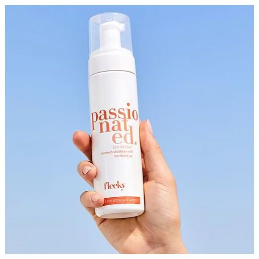 Fleeky Tan Eraser Mousse