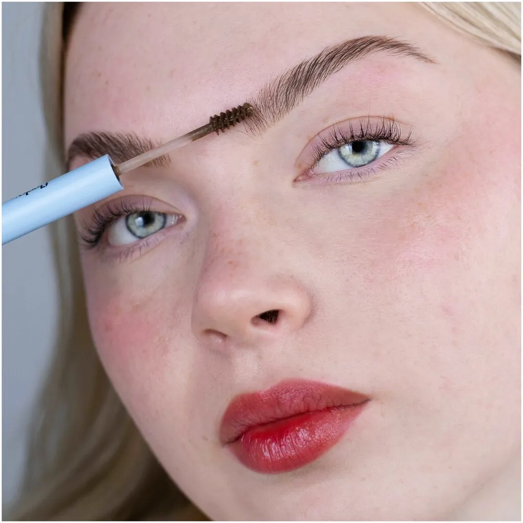 Fleeky Brow Fill & Fix