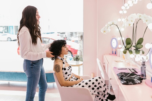 Silent Cut: Neues Salon-Konzept ganz ohne Smalltalk